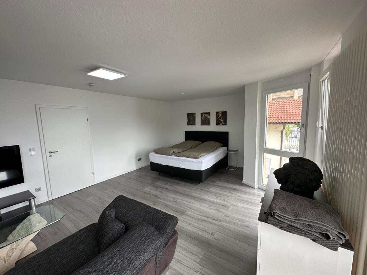 Apartment Deluxe *